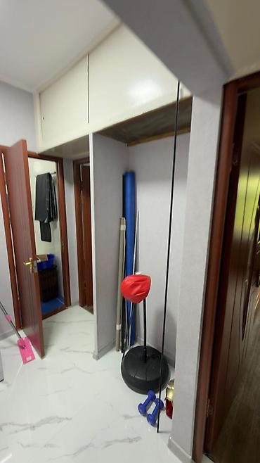 Продажа квартир: 3 комнаты, 62 м², 11 мкр 105 серия, 1 этаж — 13