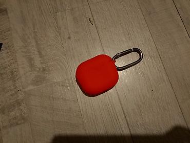 silikon kabro: Qırmızı silikon qulaqcıq qabı üçün örtük + karabin - Material — 1