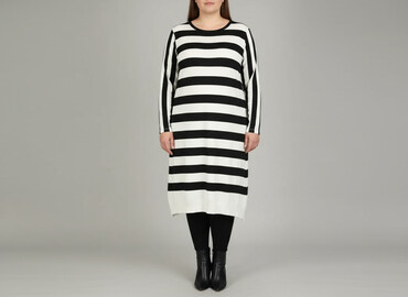 sukienki na wesele duże rozmiary allegro: VRS, Women`s dress, size 6XL