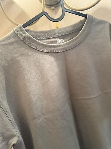 горловина: Мужская футболка, L, Uniqlo, Б/у, цвет - Серый, Самовывоз — 2