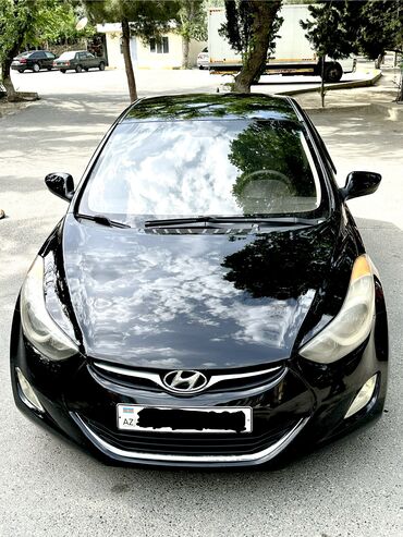 фольксваген 1 6: Hyundai Elantra: 1.8 l | 2013 il Sedan