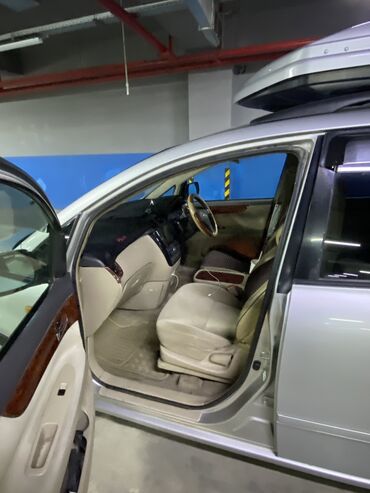 Toyota: Toyota Ipsum: 2003 г., 2.4 л, Автомат, Газ, Минивэн — 11