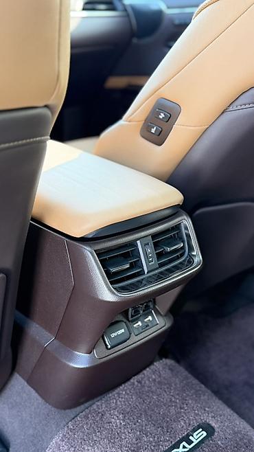 Lexus: Lexus ES: 2020 г., 2.5 л, Вариатор, Гибрид, Седан — 20