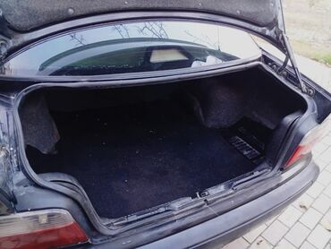 BMW: BMW 3 series: 2 l | 1997 il Sedan — 7