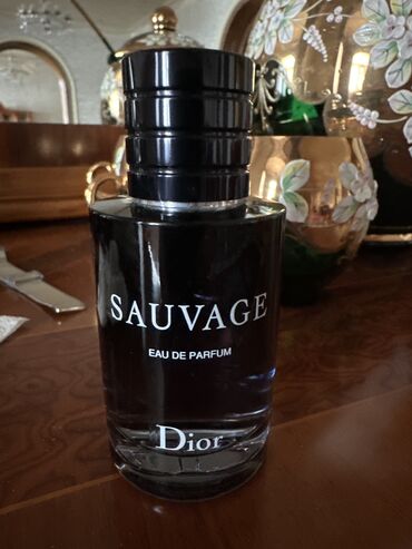 dior sauvage qiymeti sabina: Dior sauvage EAU DE PARFUM az istifade olunub 60 dan 40 galıb