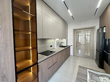 180: 2 комнаты, 74 м², Золотой квадрат 5 этаж, Евроремонт — 4