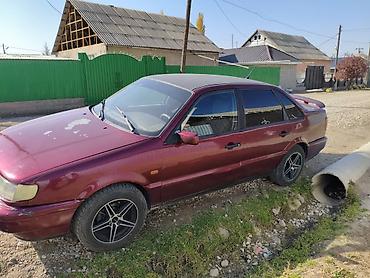 pass: Volkswagen Passat: 1994 г., 2 л, Механика, Бензин, Седан — 3