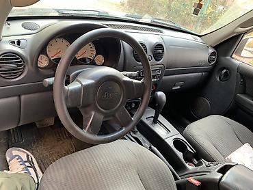 авто кж: Jeep Cherokee: 2002 г., 3.7 л, Автомат, Бензин, Внедорожник — 5