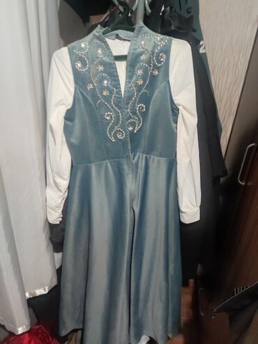 платье для мусульманок: Вечернее платье, Длинная модель, С рукавами, Камни