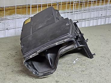 фильтир: Корпус воздушного фильтра Mercedes-Benz C-Class (W203), C180 — 6
