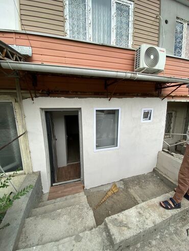 снять квартиру в беловодске луганской области: 2 комнаты, 36 м², 105 серия, Цокольный этаж этаж, Косметический ремонт