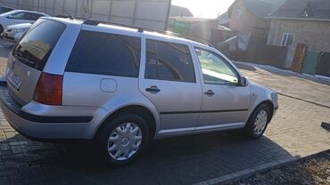 Volkswagen: Volkswagen Golf Variant: 2000 г., 1.6 л, Механика, Бензин, Универсал
