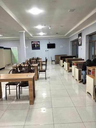qida məhsulları: Məhsulların hər biri yenidirçox az istifadə edilib,9stul