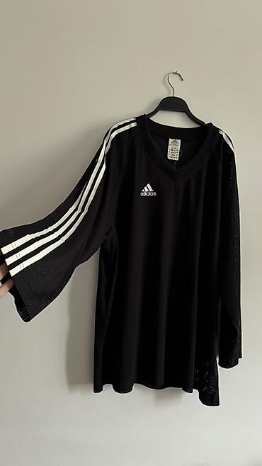 Kişi geyimləri: Adidas uzunqol idman köynəyi - Rəng: qara - Dizayn: çiyin və qollar — 1
