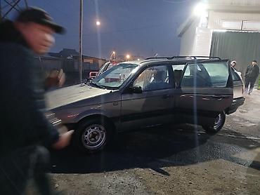 Volkswagen: Volkswagen Passat Variant: 1989 г., 1.8 л, Механика, Бензин, Универсал — 9