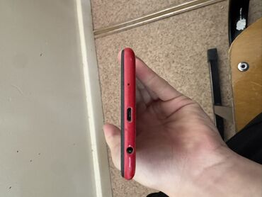 холодильных оборудований: Samsung Galaxy A10, цвет - Красный