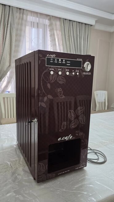 вендинговая кофемашина купить: Автомат для горячих напитков e.cafe (настольный) Описание: -