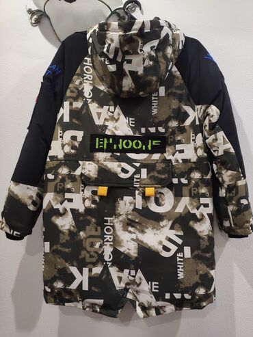 Прокат детских карнавальных костюмов: Куртки для мальчиков зимние, осенне-весенние ветровки, красная куртка — 19