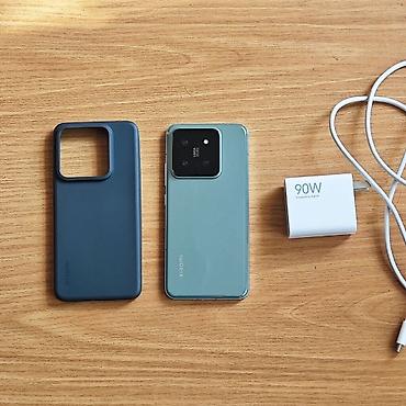 tecno phantom x2: Xiaomi, 14, Б/у, 256 ГБ, цвет - Зеленый, 2 SIM — 1