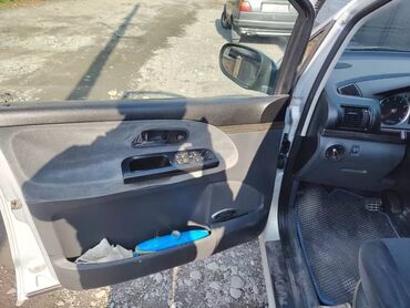 Ford: Ford Galaxy: 2002 г., 2.8 л, Автомат, Бензин, Минивэн — 9