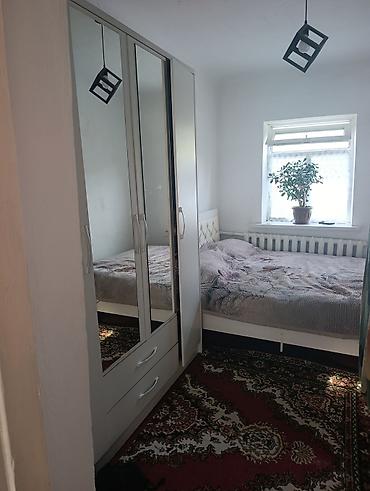 Продажа коттеджей и домов: Дом продаю город кант ул. Люксембург 41, дом топим печкай и газовым — 14