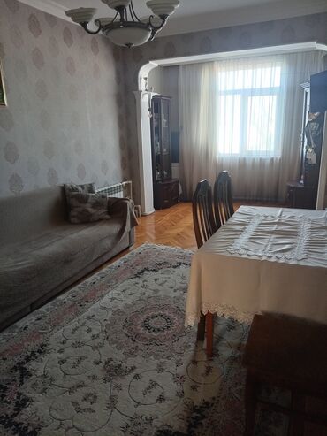 Köhnə tikili: Bakı, 6-cı mikrorayon, 3 otaqlı, Köhnə tikili, m. Nəsimi, 70 kv. m — 8