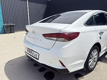Hyundai: Hyundai Sonata: 2018 г., 2 л, Автомат, Газ, Седан — 9