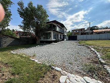 Долгосрочная аренда домов: 300 м², 5 комнат, Семейным — 29