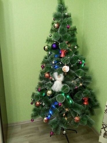 Yeni il ağacları: Yolka satisi teze mallar endirimde Yeni il agaci Diger olculerde var — 12