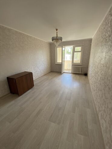 квартира бишкек прадажа: 1 комната, 32 м², 104 серия, 4 этаж, Евроремонт