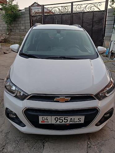sprinter 4 4: Chevrolet Spark: 2016 г., 1 л, Вариатор, Бензин, Хэтчбэк — 4