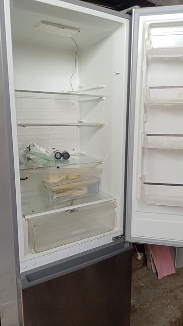 ремонт холодильника: Təmirə ehtiyacı var Soyuducu