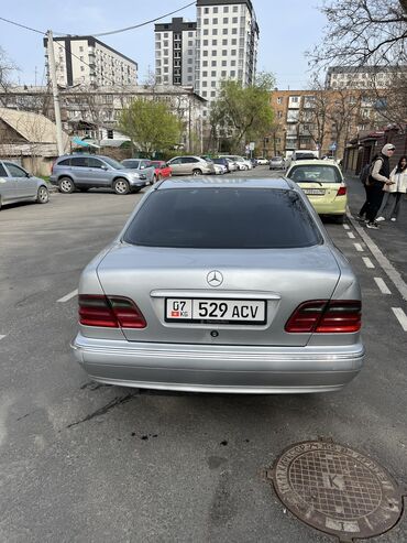 кымбат машина: Mercedes-Benz E-Class: 1999 г., 2.2 л, Автоматические, Бензин
