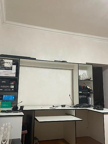 Офисные гарнитуры: L‑şəkilli ofis/kompüter masasının modul dəsti - Material: ağ rəngli — 2