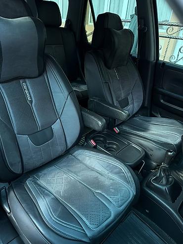 авто грузовые: Honda CR-V: 2005 г., 2 л, Механика, Бензин, Кроссовер — 10