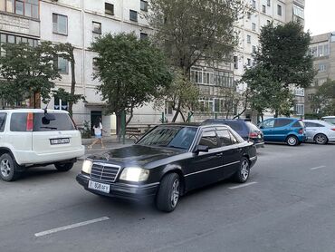 помпа на мерс: Mercedes-Benz W124: 1995 г., 3.2 л, Автомат, Седан