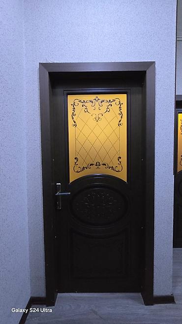 sekilleri: Klassik üslubda otaq qapısı - Material: tünd rəngli ağac teksturalı — 5