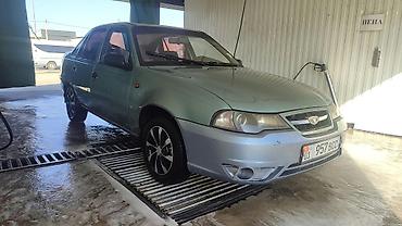 Daewoo Nexia: 2009 г., 1.5 л, Механика, Седан