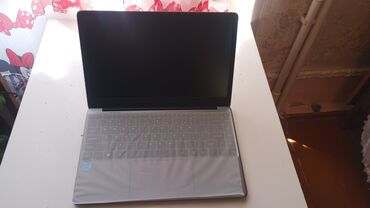 en ucuz notebook kampanyaları: Intel Celeron, 8 GB, 14 "