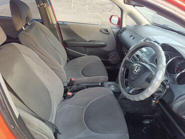 Honda: Honda Fit: 2003 г., 1.3 л, Вариатор, Бензин, Хэтчбэк — 9