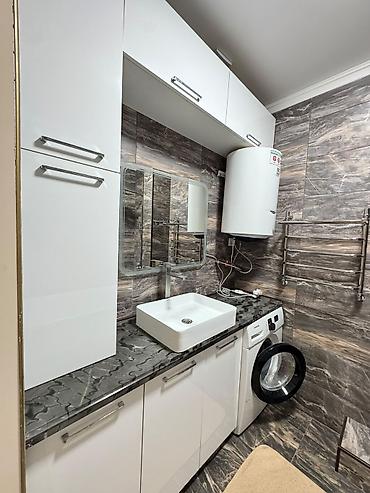 Продажа квартир: 2 комнаты, 74 м², Ак-Кеме Элитка, 4 этаж, Евроремонт — 10