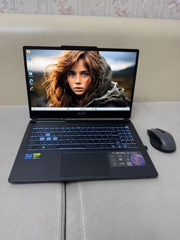 Kompüter ehtiyyat hissələri: İşlənmiş MSI, 15.6 ", Intel Core i7, 512 GB