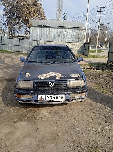 велтмейстер авто: Volkswagen Vento: 1994 г., 2 л, Механика, Бензин, Седан — 5