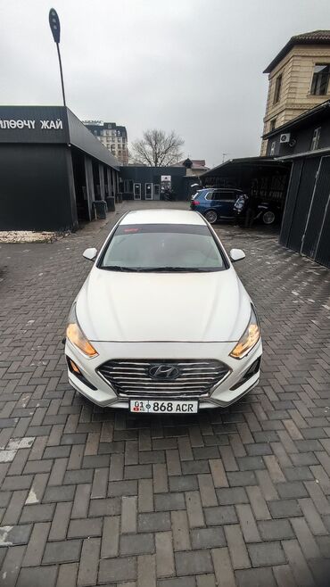 Hyundai: Hyundai Sonata: 2018 г., 2 л, Автомат, Газ, Седан — 7