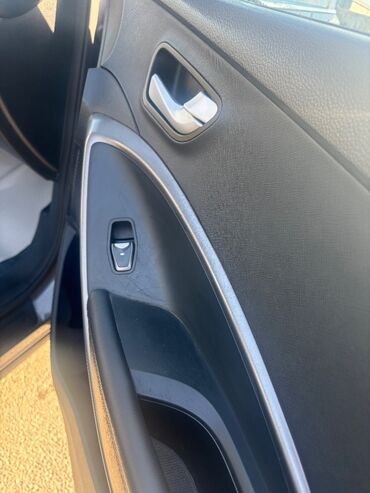 Avtomobil alışı: Əzik, vuruğu yoxdur. Şəhərə işə və evə sürülüb. Səliqəli saxlanılıb — 10