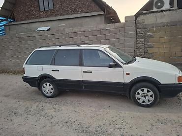 pass: Volkswagen Passat Variant: 1992 г., Механика, Универсал — 4