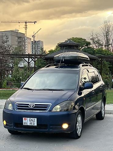 тойото ипсум: Toyota Avensis Verso: 2001 г., 2 л, Механика, Бензин, Минивэн — 1
