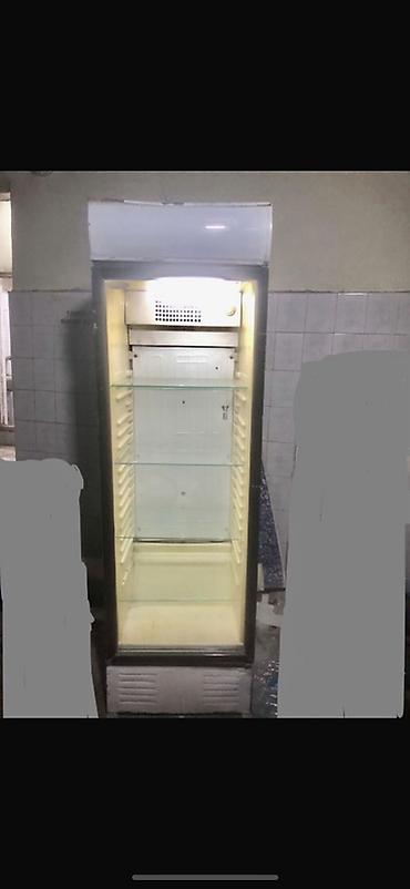Vitrin tipli soyuducu - Şüşə qapılı, vitrin formatı – mağaza, kafe
