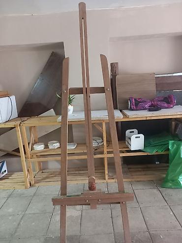 pişik kartinka: Taxta rəssam molberti - Material: bərk taxtadan hazırlanmış, sabit — 1