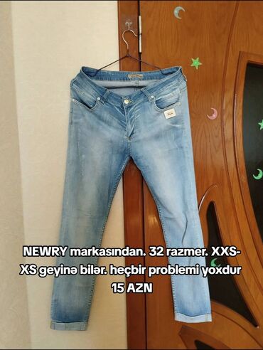 canavar dərisindən qadın şubaları: Şalvarlar, Bershka, XS (EU 34), S (EU 36), rəng - Göy